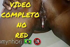 couple in rio hotel invites waiter for sex