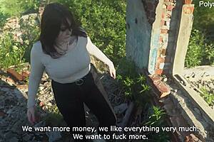 damn, so much cum in her pussy after rough public sex!