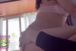 qing teng sister naps, then suddenly horny, pulls down boyfriend's pants to suck cock and stroke hard