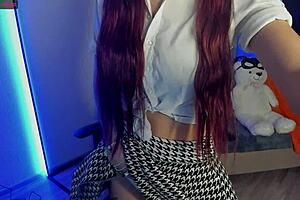 I Rubbin My Sweet Pussy Till I Cums