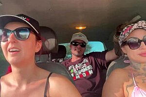 Um Dia A Casa Cai Fomos Flagrados Transando Em Uma Estrada Deserta