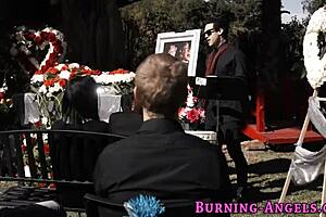 goth fucks and sucks at outdoor