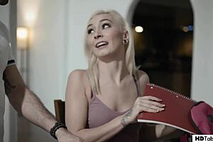 Blonde Chloe Temple seduces her tutor with ulterior motives