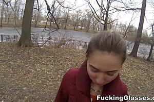 joven milf mom masturbates with toy, big ass and natural tits