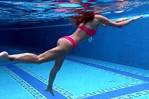 Tiffany Tatum Showers Hot Ass by the Pool!