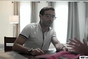 Blonde Chloe Temple seduces her tutor with ulterior motives