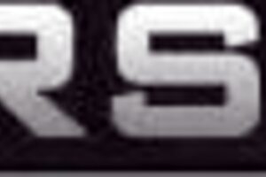 dirty masseur gives rough rub down to milf in fishnets