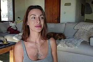 Only women: The dos and don’ts of online dating