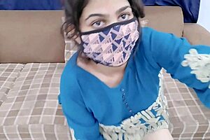 Sobia nasir in indian roleplay squirting with dildo on whatsapp call