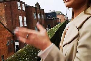 Honour gets hypnotized to flash in public outdoor setting