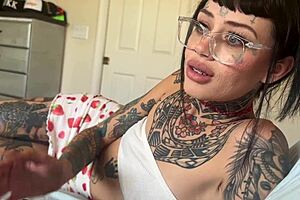 goth step sister practicing sex with me, cc doll, in a household fantasy! 🖤