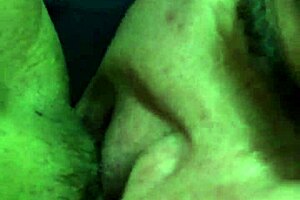 Milf enjoys detailed pussy licking with oral focus