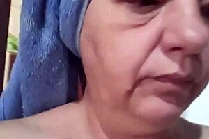 taking a shower to smell good before homemade dildo play