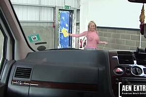 savannah gold swaps cum with francesca in this hot ffm threesome