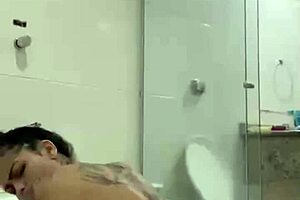 Bia Hot Morena Safada Masturbates with Shower Jet!