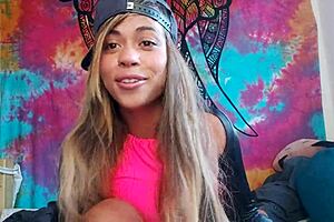 Sexy Brazilian Latina MILF Srta X fulfills her desires.