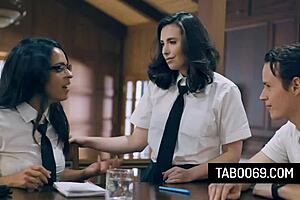 Nerdy Coed Casey Calvert Fucks Her Best Friend Vienna Black With Stepbrother