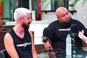 Para De Falar E Coloca O Pau Na Minha Boca - Mari Avila