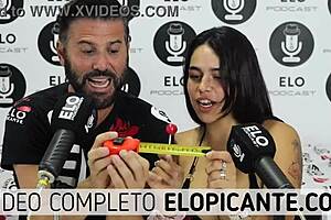 Watch Pequitas Show How She Loves Oral Sex!