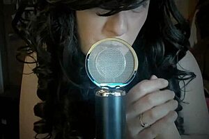 Does your dominatrix suck cock like this while hypnotizing you?