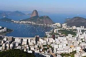 sucking friend's boyfriend's monster cock 😈