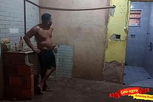 paying the bricklayer with your ass? bbw with monster cock