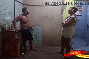 paying the bricklayer with your ass? bbw with monster cock