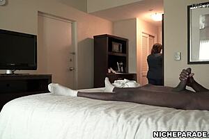 Niche parade - jacking my bbc in motel room and the housekeeper walked in