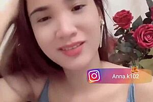 Instagram anna k102 shows flat chest
