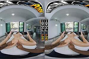 khloe kapri gets a happy ending massage