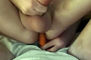 Vegano shares group tips in casual chat