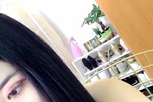 Hot girl delivers intense oral on massive cock during live stream