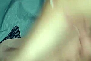 im very hot and i get all wet