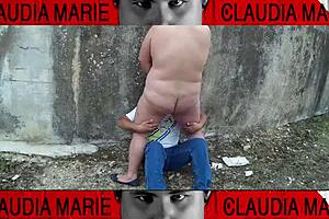 Impossible Positions To Eat Fat Woman's Pussy On The Street Until She Cums!