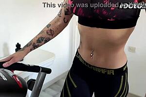 Alissa Noir Squirts Like Fountain In Bathtub