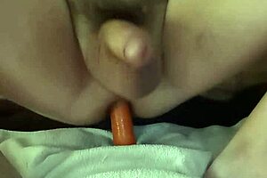 Vegano shares group tips in casual chat