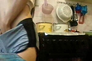 why do i masturbate in the kitchen while parents watch tv nearby, girls fly orgasm?