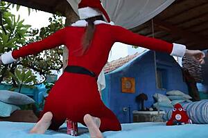 Melena Maria Rya Masturbates Topless