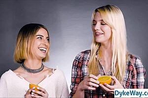 true lesbian experiment 😘