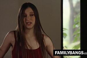 Pigtailed Redhead Teen 18+ Tribbing With Stepsister Izzy Lush Sabina Rouge