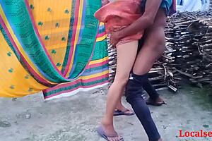 Desi Indian Bhabi Outdoor Video