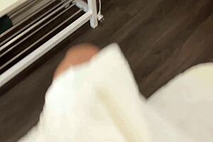 Hot masseuse whispered, I’ll give you the best blowjob ever outdoors