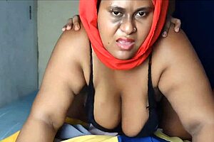 minha amiga muçulmana veio, fodi sua grande buceta! 😈