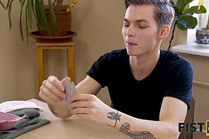 does fist4k chick enjoy boyfriend fisting?