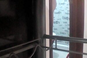 Spying on Gordita in the Bath