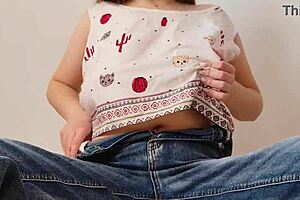 Depravedminx kneads spring breasts solo in morning