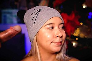 Hey boyfriend, come splash my face for a hot xvideos upload! I’m recording every drop with my friend watching.