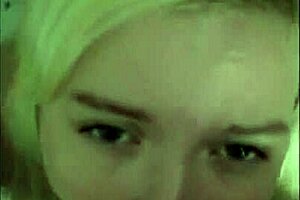 Jaqlynn is a blonde teen with huge boobs and she is Princessdust