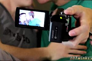 Wow, watch this gay porn sex movieture with chubby teen 18+ homemade action!