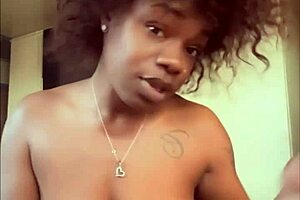 Stepsister sucks that big black cock! 😍